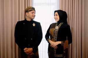 Berlian & Indah